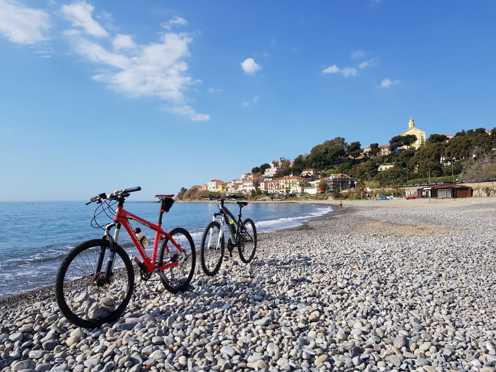 Il Ponente Ligure in bici Trekking Inside